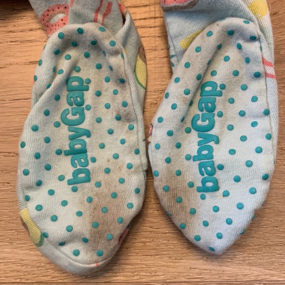 BabyGap breakfast theme, one-piece footed pjs - Picture 5 of 5